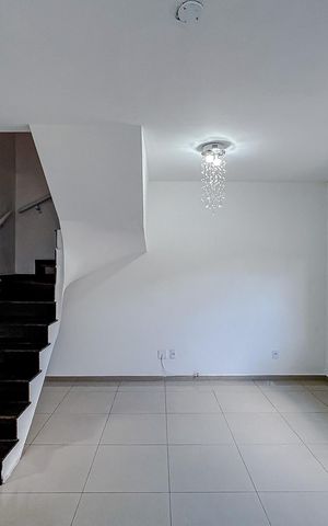 Casa para alugar com 80m², 3 quartos e 2 vagasSala