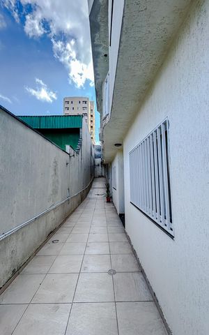 Casa para alugar com 80m², 3 quartos e 2 vagasÁrea externa