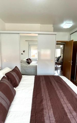 Casa de condomínio à venda com 123m², 4 quartos e 2 vagas