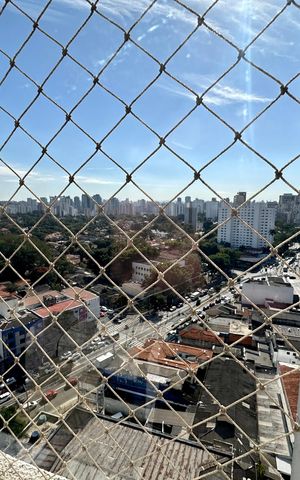 Apartamento à venda com 97m², 2 quartos e 1 vaga