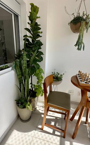 Apartamento à venda com 97m², 2 quartos e 1 vaga Apartamento à venda com 97m², 2 quartos e 1 vagaVaranda