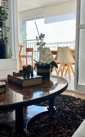 Apartamento à venda com 97m², 2 quartos e 1 vaga Apartamento à venda com 97m², 2 quartos e 1 vagaSala