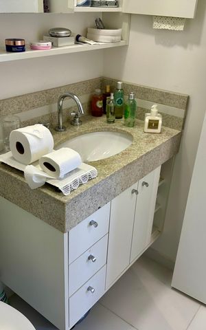 Apartamento à venda com 97m², 2 quartos e 1 vaga Apartamento à venda com 97m², 2 quartos e 1 vagaBanheiro 2