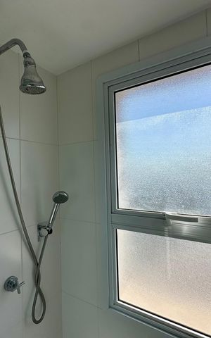 Apartamento à venda com 97m², 2 quartos e 1 vaga Apartamento à venda com 97m², 2 quartos e 1 vagaBanheiro 1