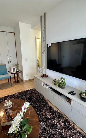 Apartamento à venda com 97m², 2 quartos e 1 vaga Apartamento à venda com 97m², 2 quartos e 1 vagaSala