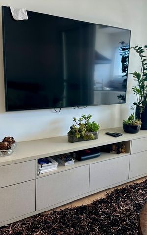Apartamento à venda com 97m², 2 quartos e 1 vaga Apartamento à venda com 97m², 2 quartos e 1 vagaSala