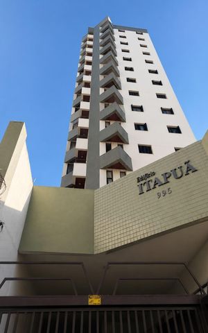 Apartamento à venda com 94m², 3 quartos e 2 vagasFachada