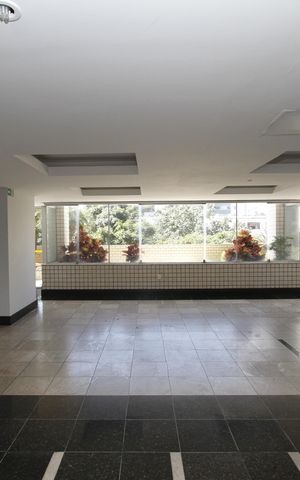 Apartamento à venda com 82m², 2 quartos e 2 vagasÁrea comum - Salão de festas