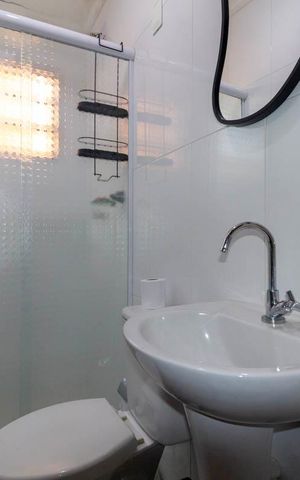 Casa à venda com 187m², 3 quartos e 5 vagas Casa à venda com 187m², 3 quartos e 5 vagasBanheiro 1