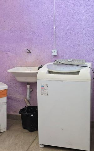 Studio para alugar com 25m², 1 quarto e sem vaga Studio para alugar com 25m², 1 quarto e sem vagaÁrea de serviço