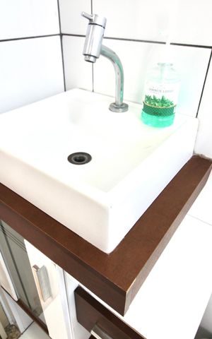 Apartamento à venda com 49m², 2 quartos e 1 vaga Apartamento à venda com 49m², 2 quartos e 1 vagaBanheiro