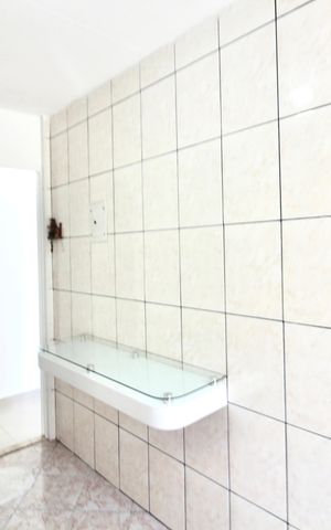 Apartamento à venda com 49m², 2 quartos e 1 vaga Apartamento à venda com 49m², 2 quartos e 1 vagaCozinha