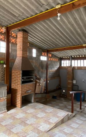 Casa para alugar com 80m², 2 quartos e 2 vagas Casa para alugar com 80m², 2 quartos e 2 vagasGaragem
