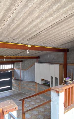 Casa para alugar com 80m², 2 quartos e 2 vagas Casa para alugar com 80m², 2 quartos e 2 vagasGaragem