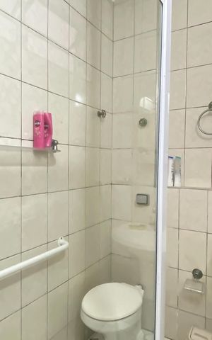 Casa para alugar com 80m², 2 quartos e 2 vagas Casa para alugar com 80m², 2 quartos e 2 vagasBanheiro