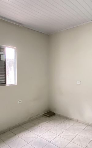 Casa para alugar com 80m², 2 quartos e 2 vagas Casa para alugar com 80m², 2 quartos e 2 vagasQuarto