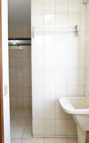 Apartamento para alugar com 82m², 3 quartos e 1 vagaÁrea de Serviço