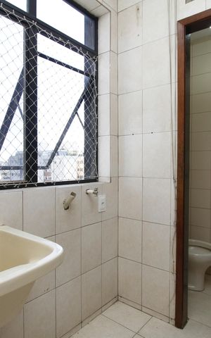 Apartamento para alugar com 82m², 3 quartos e 1 vagaÁrea de Serviço