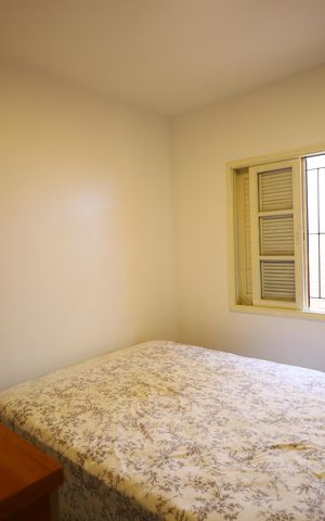 Casa para alugar com 38m², 1 quarto e 1 vagaQuarto