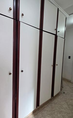 Apartamento para alugar com 248m², 4 quartos e 2 vagasQuarto
