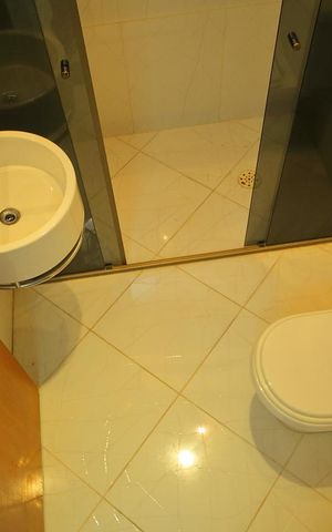 Casa à venda com 225m², 3 quartos e 4 vagasBanheiro/lavabo da Sala 