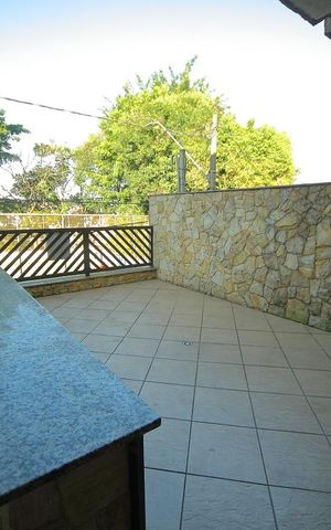 Casa à venda com 225m², 3 quartos e 4 vagasVaranda da Sala 