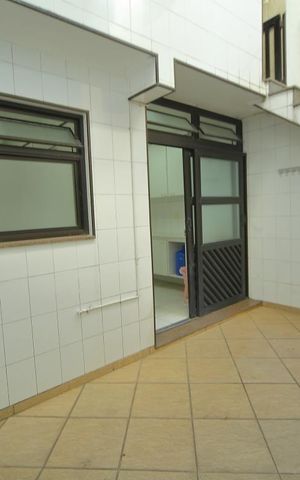Casa à venda com 225m², 3 quartos e 4 vagasQuintal/Edícula 