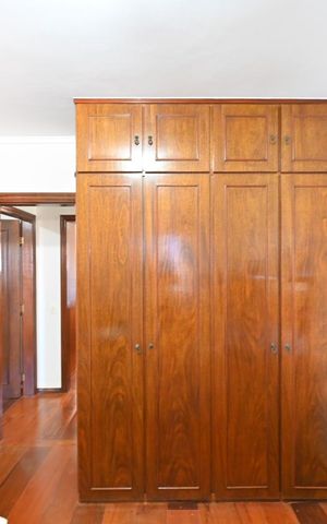 Apartamento à venda com 160m², 4 quartos e 2 vagas Apartamento à venda com 160m², 4 quartos e 2 vagasQuarto 3