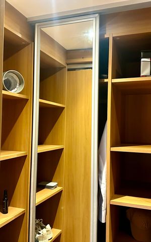 Apartamento para alugar com 78m², 2 quartos e 2 vagas Apartamento para alugar com 78m², 2 quartos e 2 vagasCloset
