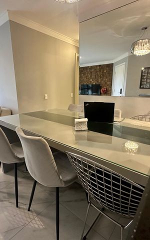Apartamento para alugar com 78m², 2 quartos e 2 vagas Apartamento para alugar com 78m², 2 quartos e 2 vagasCozinha
