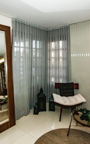 Casa à venda com 330m², 4 quartos e 4 vagasSala