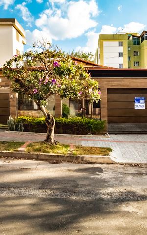 Casa à venda com 330m², 4 quartos e 4 vagasPlaca instalada - 05/08/26 - WZLX - 35