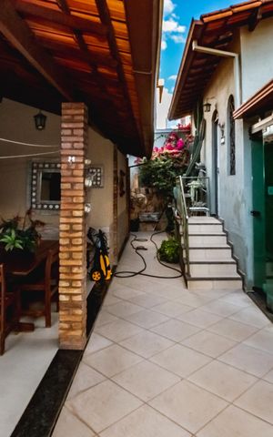 Casa à venda com 330m², 4 quartos e 4 vagasEspaço Gourmet