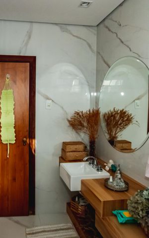 Casa à venda com 330m², 4 quartos e 4 vagasBanheiro Social