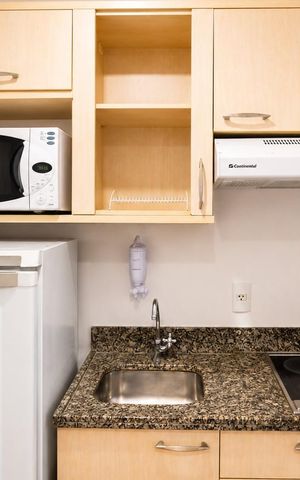 Studio para alugar com 29m², 1 quarto e 1 vaga Studio para alugar com 29m², 1 quarto e 1 vagaCozinha