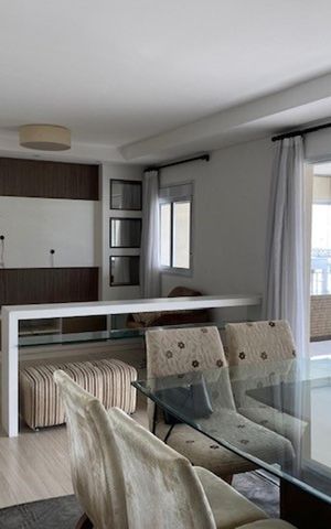 Apartamento à venda com 130m², 3 quartos e 2 vagas Apartamento à venda com 130m², 3 quartos e 2 vagasSala