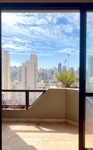 Apartamento para alugar com 145m², 3 quartos e 2 vagas Apartamento para alugar com 145m², 3 quartos e 2 vagasVaranda