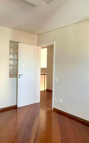 Apartamento para alugar com 145m², 3 quartos e 2 vagas Apartamento para alugar com 145m², 3 quartos e 2 vagasSuite