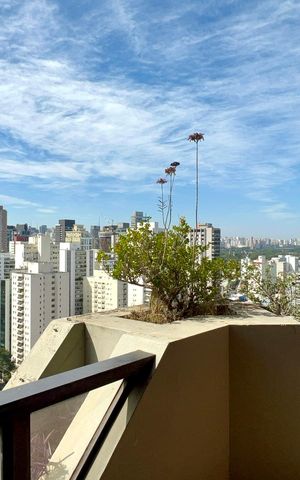 Apartamento para alugar com 145m², 3 quartos e 2 vagas Apartamento para alugar com 145m², 3 quartos e 2 vagasVaranda