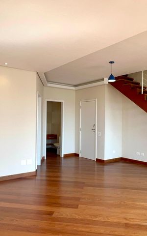 Apartamento para alugar com 145m², 3 quartos e 2 vagas Apartamento para alugar com 145m², 3 quartos e 2 vagasSala