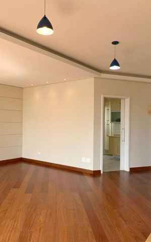 Apartamento para alugar com 145m², 3 quartos e 2 vagas Apartamento para alugar com 145m², 3 quartos e 2 vagasSala