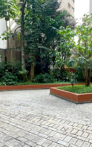 Apartamento para alugar com 145m², 3 quartos e 2 vagas Apartamento para alugar com 145m², 3 quartos e 2 vagasÁrea comum