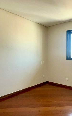 Apartamento para alugar com 145m², 3 quartos e 2 vagas Apartamento para alugar com 145m², 3 quartos e 2 vagasSuite