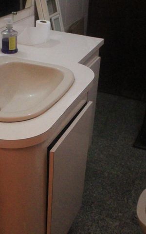 Casa à venda com 640m², 8 quartos e 2 vagasBanheiro 1