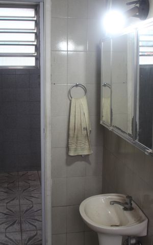 Casa à venda com 640m², 8 quartos e 2 vagasBanheiro 2