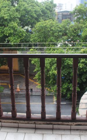 Casa à venda com 640m², 8 quartos e 2 vagasVaranda da Suíte 2