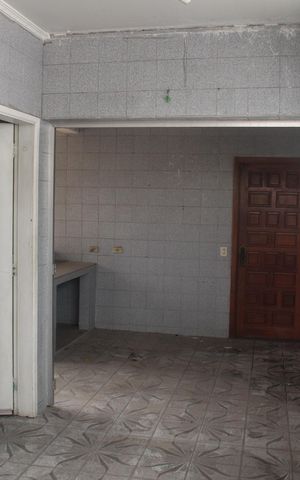 Casa à venda com 640m², 8 quartos e 2 vagasQuintal
