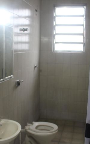 Casa à venda com 640m², 8 quartos e 2 vagasBanheiro 2