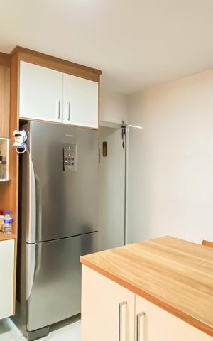Casa à venda com 315m², 2 quartos e 2 vagas Casa à venda com 315m², 2 quartos e 2 vagasCozinha