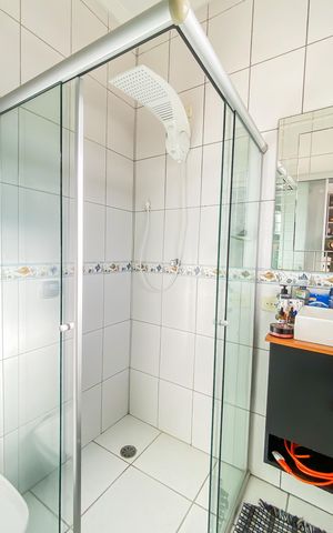 Casa à venda com 315m², 2 quartos e 2 vagas Casa à venda com 315m², 2 quartos e 2 vagasBanheiro da Suíte 2
